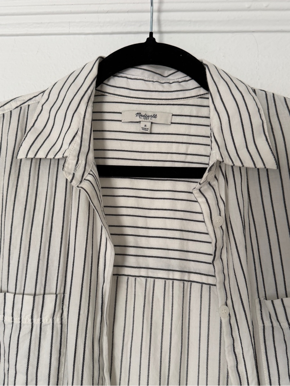 Madewell White Pinstriped Courier Box Striped Short-Sleeve Button-Down Shirt - Picture 3 of 5